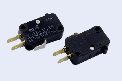 小型微动开关V-15-1C25在缝纫机设备中的应用
